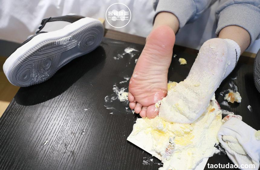 [誉铭传媒]袜足摄影 2021年 NO.043[65P+1V／1.40GB]