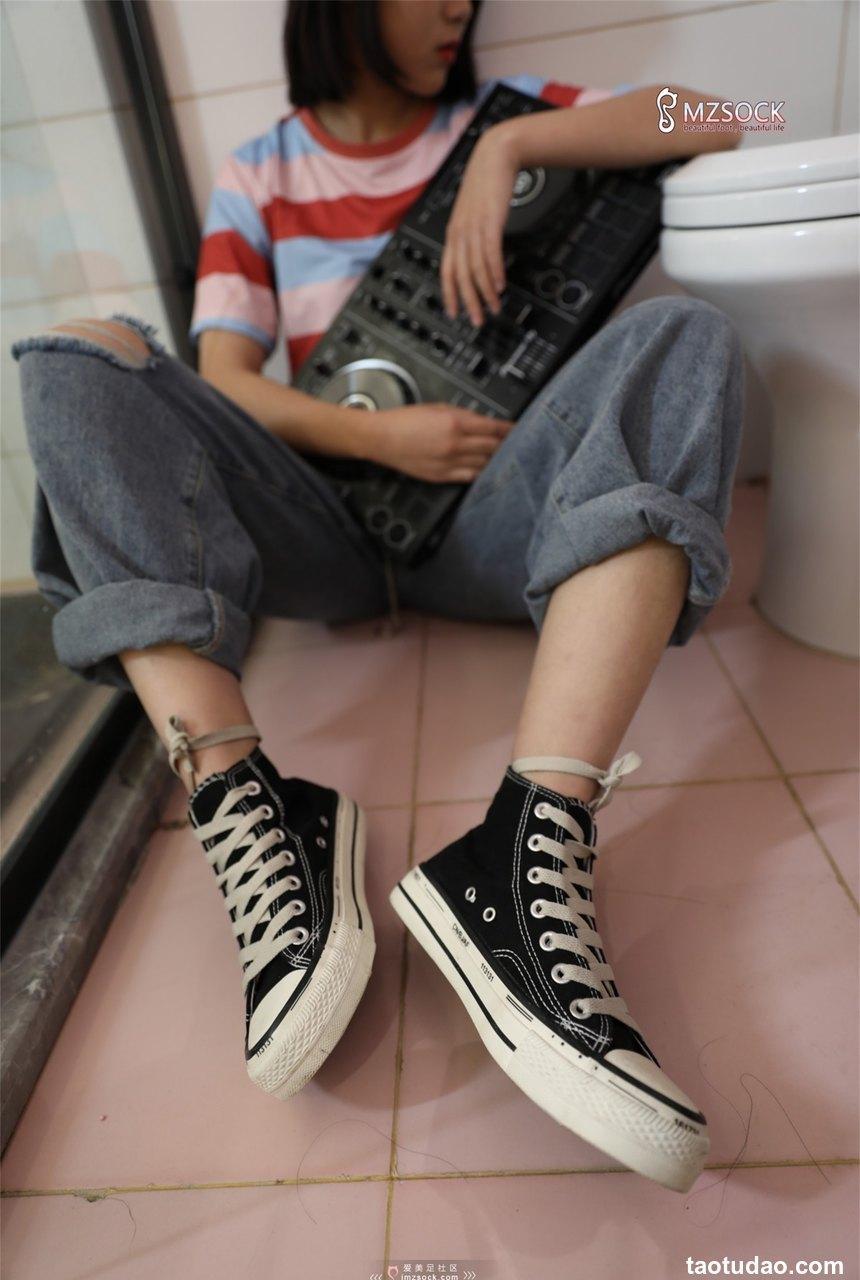 [MZSOCK]爱美足 NO.086 婷婷[90P／164MB]