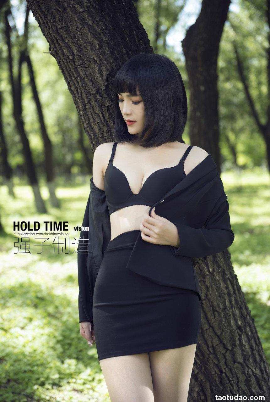 [Ligui丽柜] 2022.03.10《紧缚-密林深处》玉儿 [103+1P-114M]