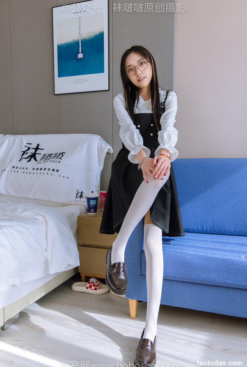 [BoBoSocks袜啵啵]NO.177 稚予-皮鞋、厚白丝（脚底猫爪印款）[140P+1V／5.50GB]