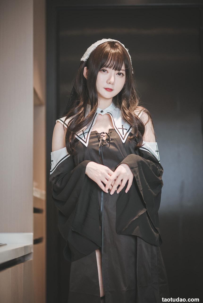 51酱 - NO.09 修女 [33P-320MB]