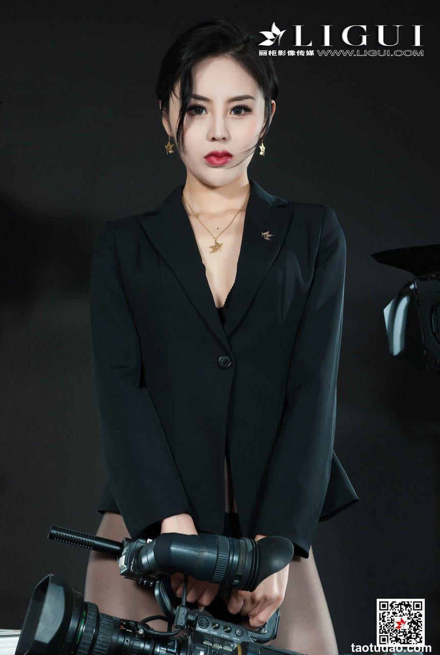 [Ligui丽柜]2019.02.08 网络丽人 Model 凉儿 [96+1P]