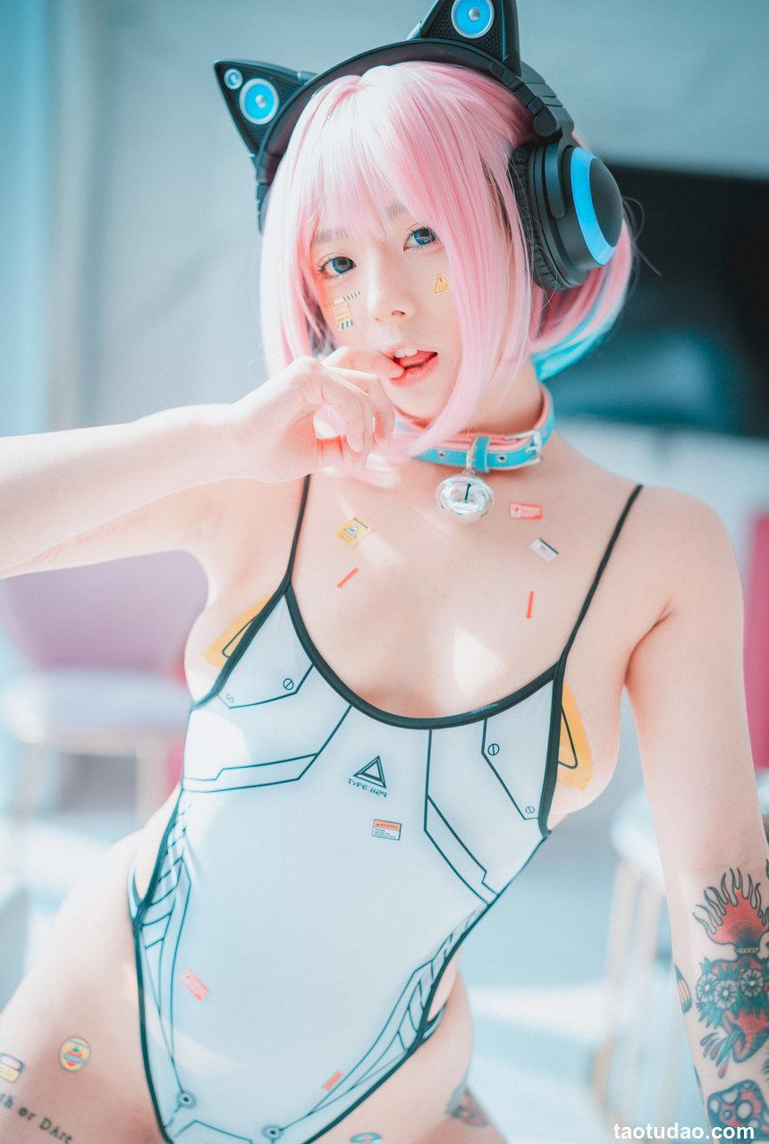 DJAWA Photo - Maruemon - Caution Girl vs Athletic Girl [57P/406MB]