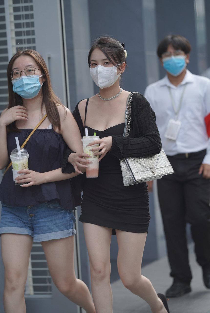 都市丽人闺蜜大长腿【65P-705MB】