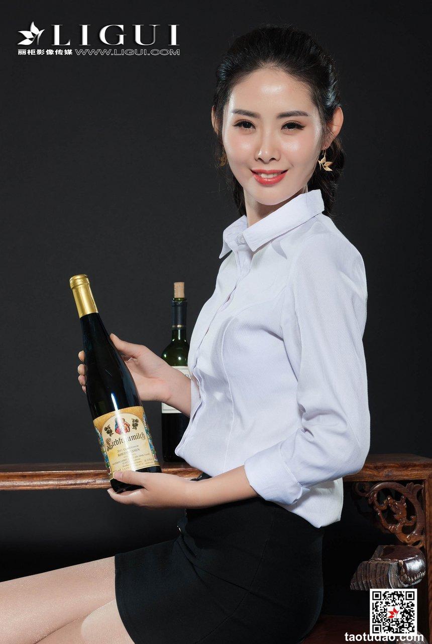 [Ligui丽柜]2018.12.19 网络丽人 Model 栗栗 [43+1P]