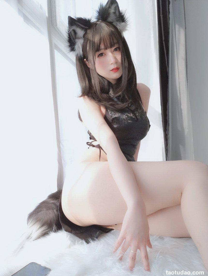 白银81 - 小黑狼 [104P4V-725MB]