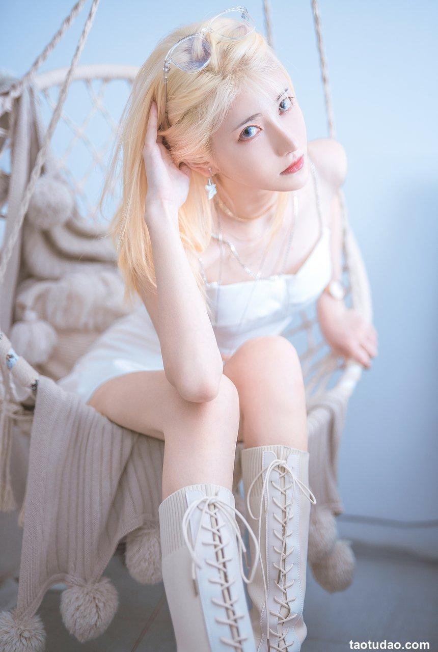 南桃Momoko NO.74 白色制服 [9P-25MB]