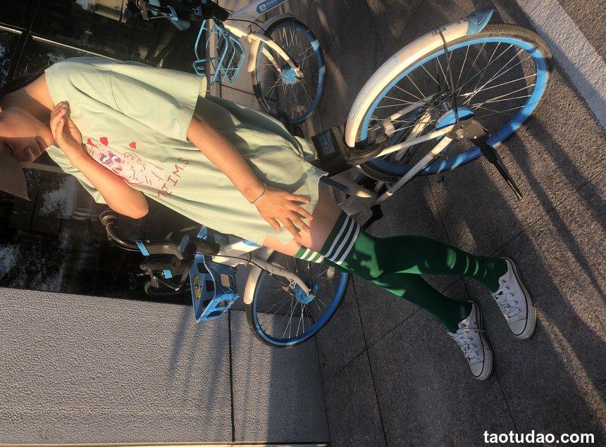 [最爱帆布鞋] 丝袜美腿写真 ON.45 图套