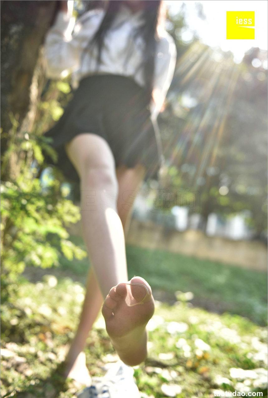 [IESS异思趣向] 2018.10.22 丝足便当276：梁若琪 - 梦呓12 [69P]