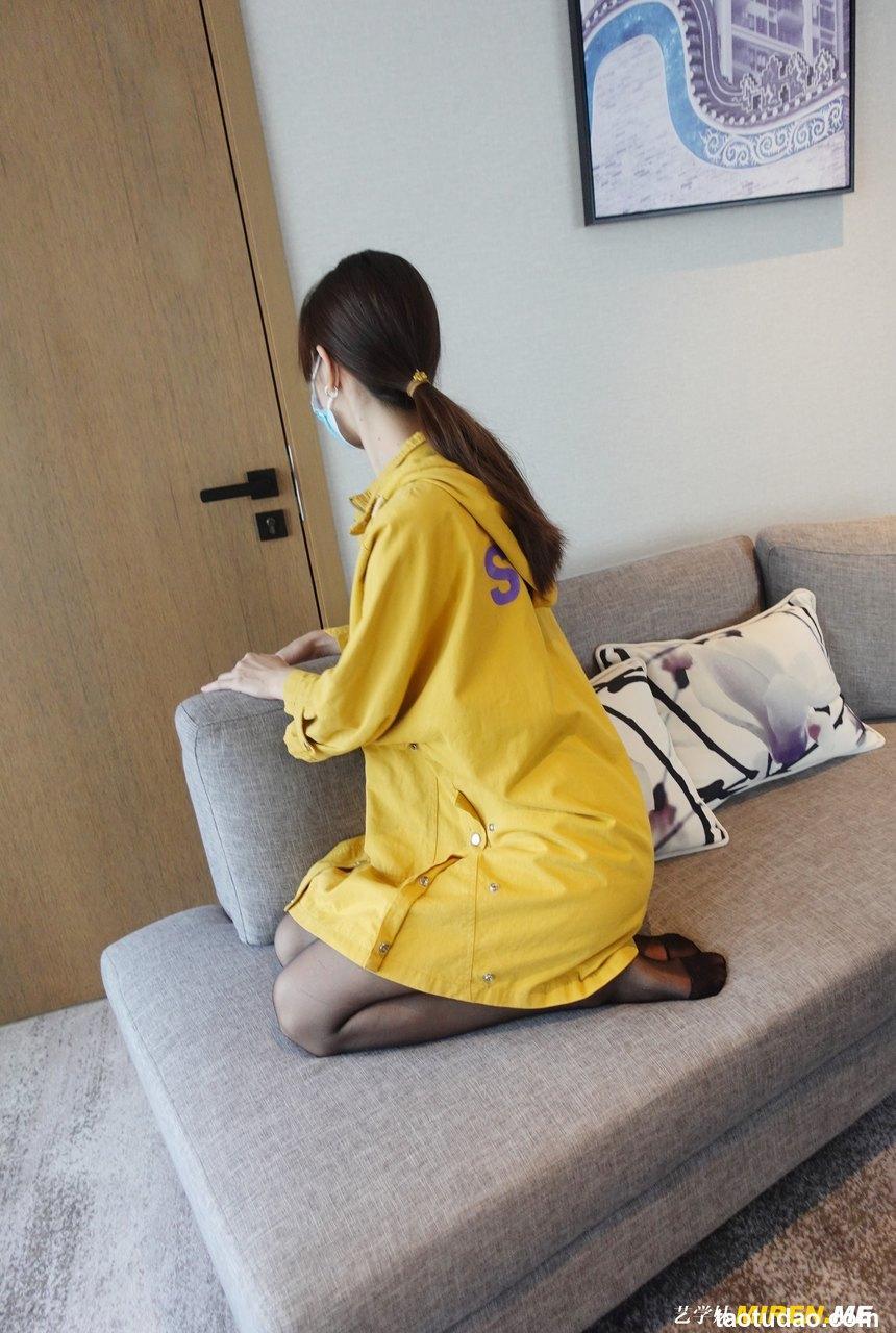 [ROSI艺学妹]2021.10.28 NO.241[72+1P／126MB]