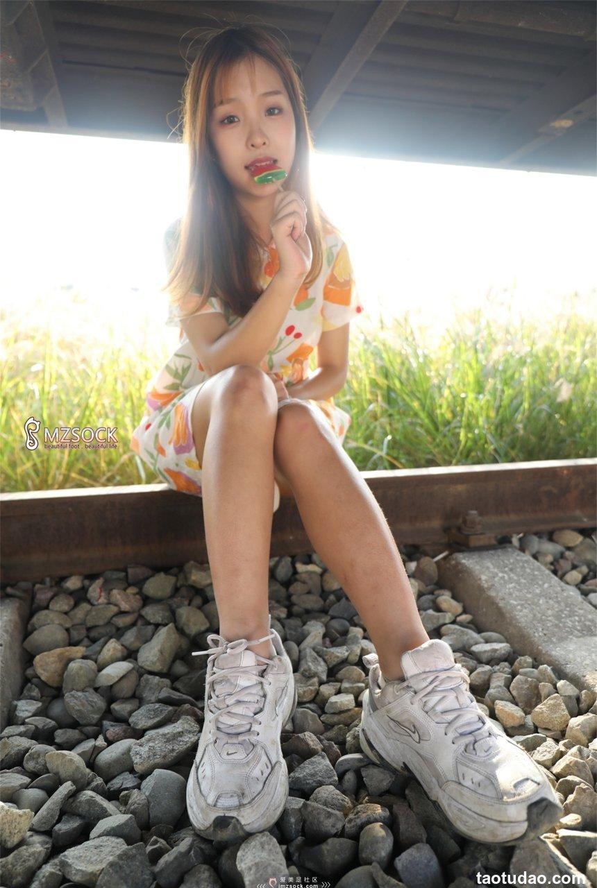 [MZSOCK]爱美足 NO.072 Ella! [107P／316MB]