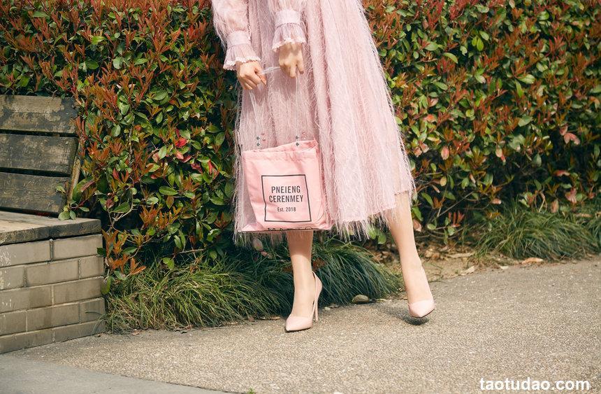 奈丝写真 NO.039 人比花娇-露露 [33P+408M]