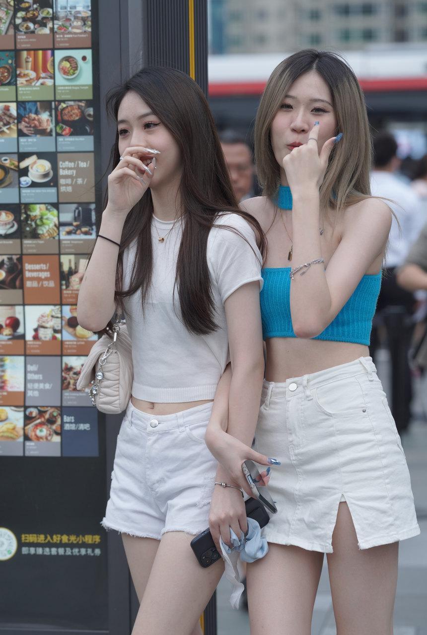 都市丽人两位可爱美腿美女【75P-846MB】