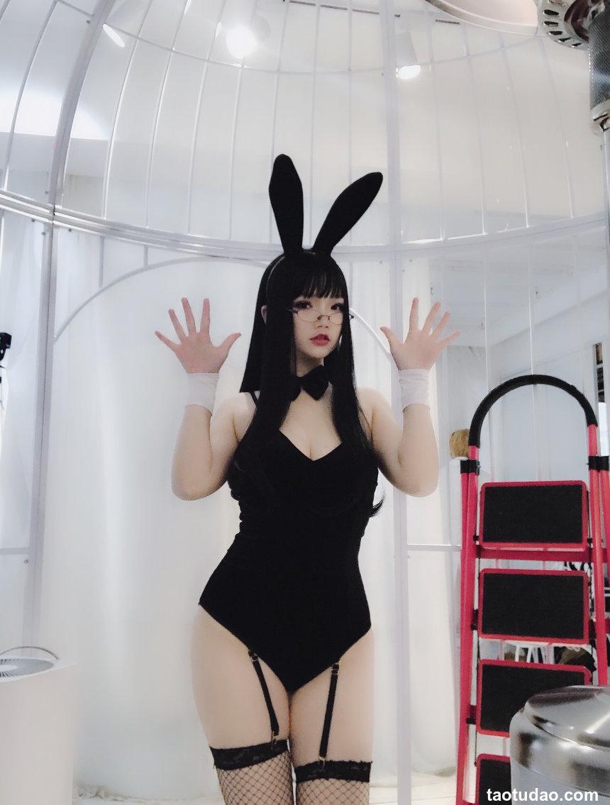 雪晴Astra NO.011 - 兔子扮演[24P+4V／159MB]