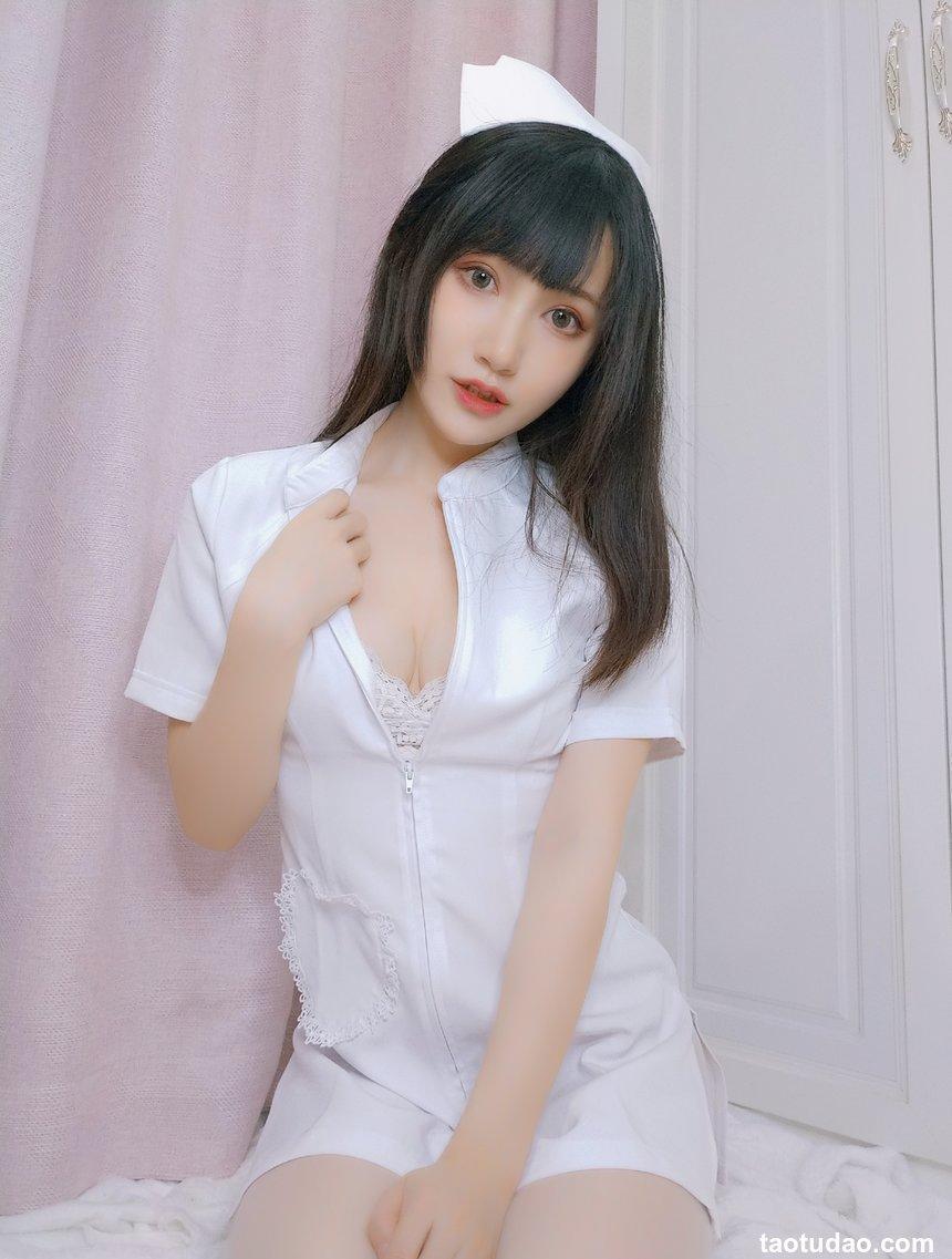 木之本果 NO.003 - 真爱粉4月 看护妇 [12P42M]