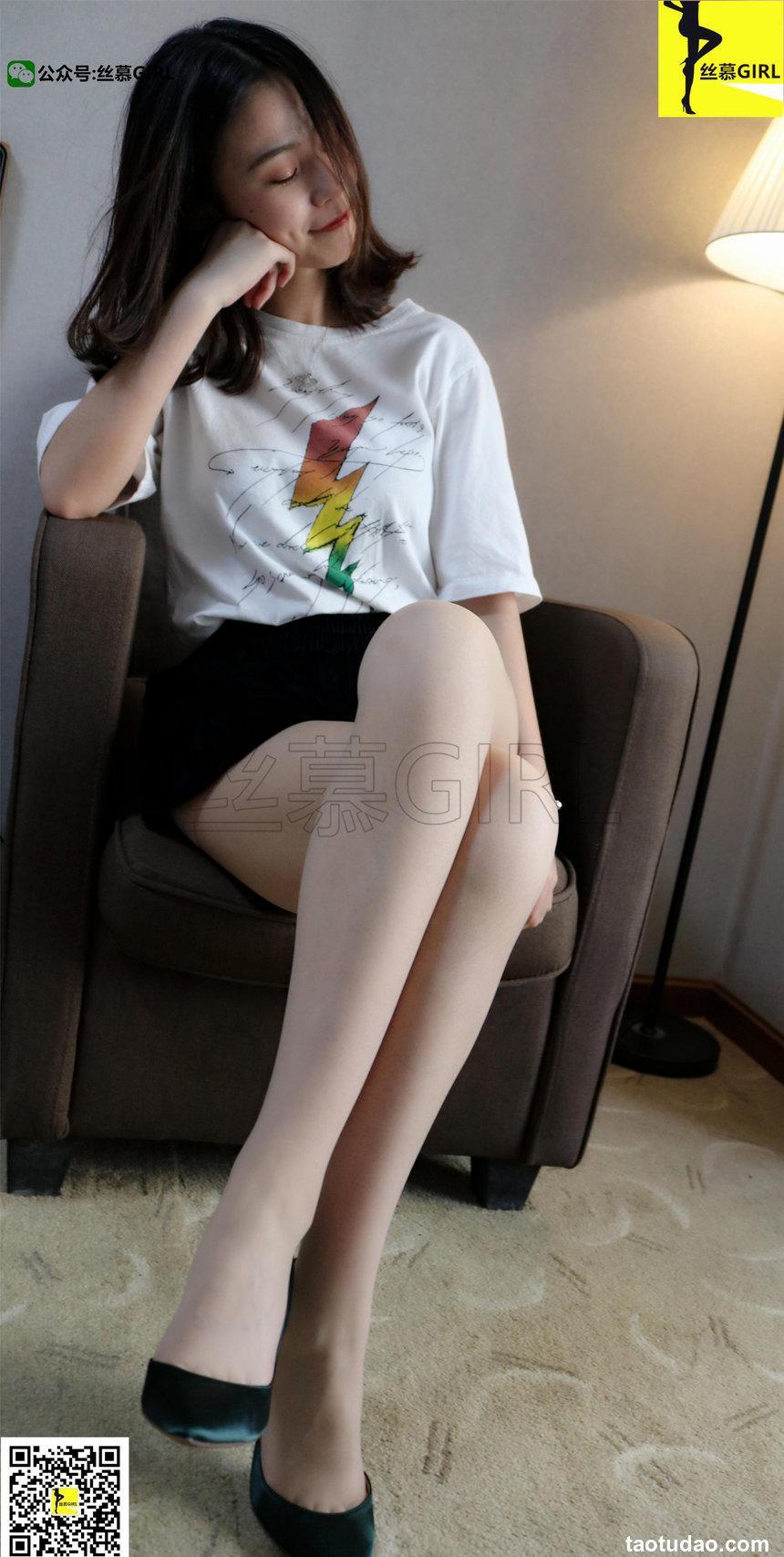 丝慕写真 第014期 模特：四月《黑天鹅与白天鹅》[88P132M]