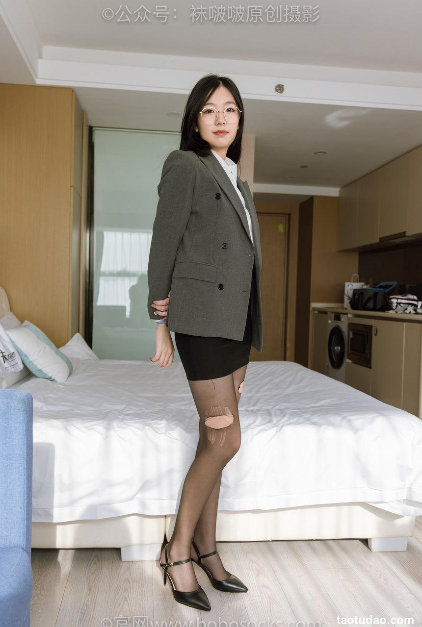 [BoBoSocks袜啵啵]NO.179 小甜豆-OL制服、高跟鞋、黑丝、撕丝袜剧情[140P+1V／6.49GB]