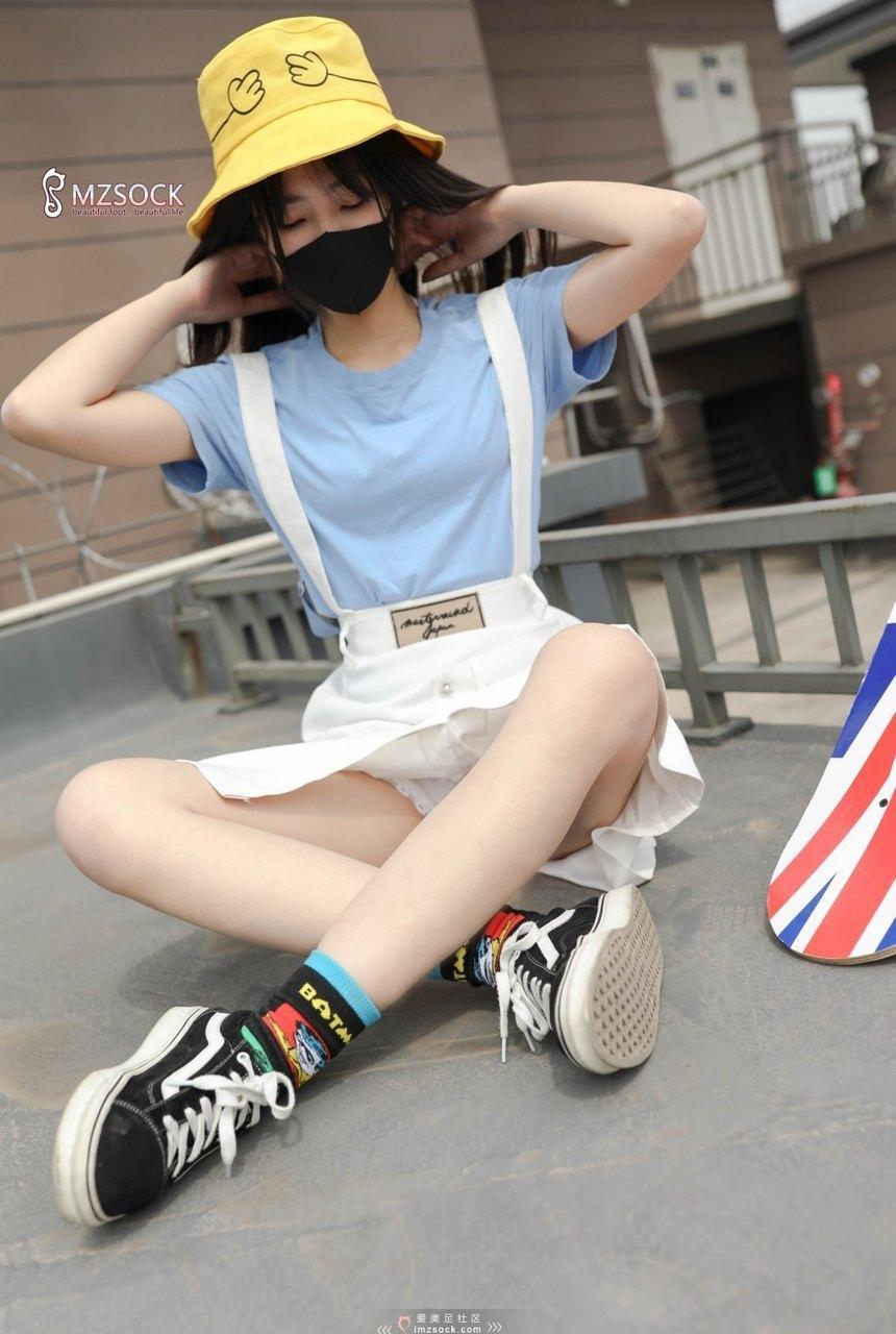 MZSOCK爱美足社区-2020-第九期 小梦