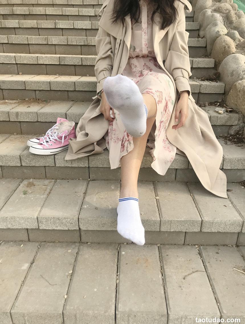 安乔乔 NO.005 仙女肉脚底 [108P+432M]