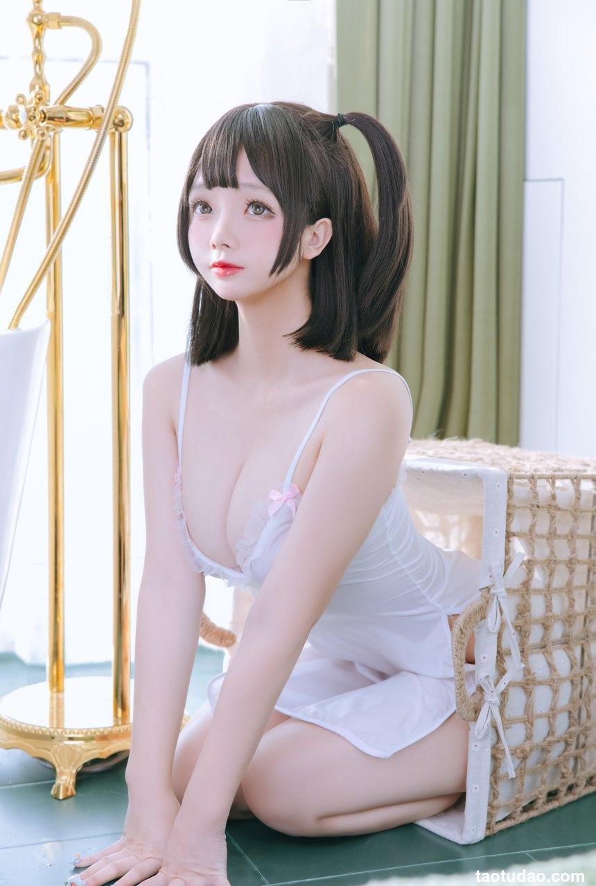 日奈娇 - NO.42 湿身小白裙 [97P-1.06GB]