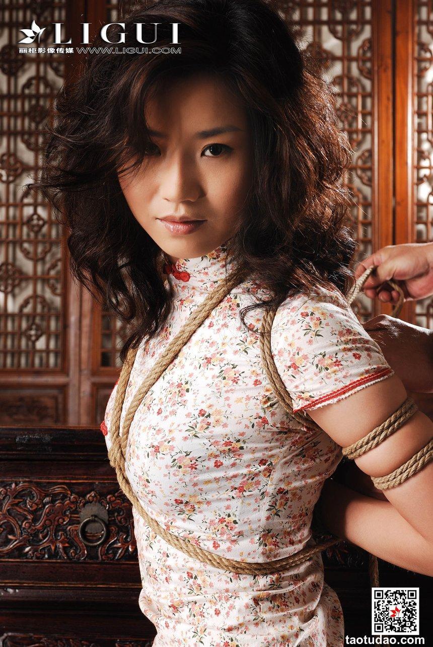 [Ligui丽柜]2018.12.22 网络丽人 Model 由美 [33+1P]