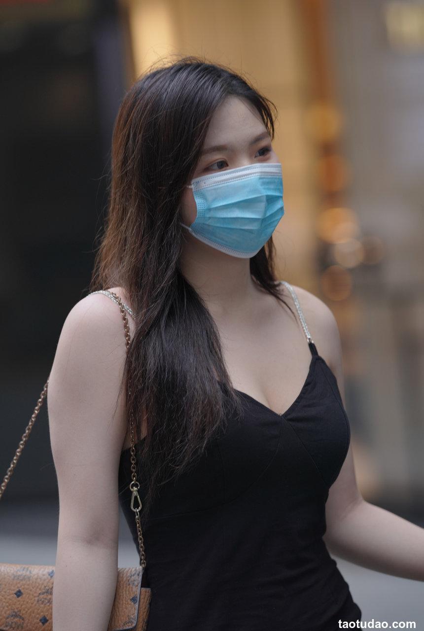 都市丽人漂亮的吊带黑丝美女 [173P+1V-2.52G]