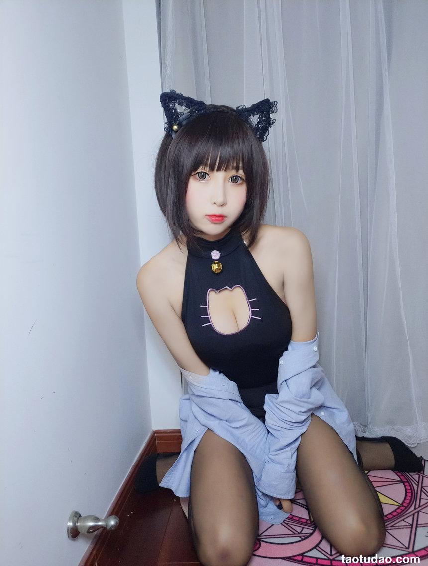 黑米粥 NO.012 – 露背猫咪 [6P+2V-94M]