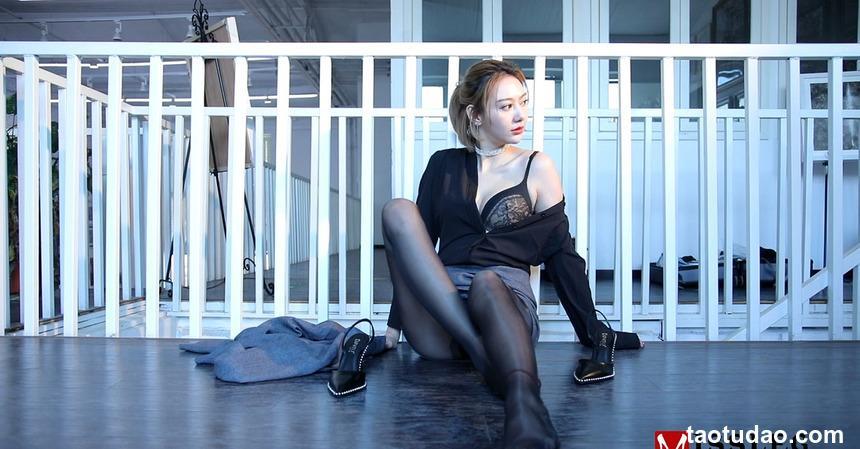 [MISSLEG蜜丝]钻石版视频 2018.04.20 VF001 付艺轩《OL腿腿腿》[1V]