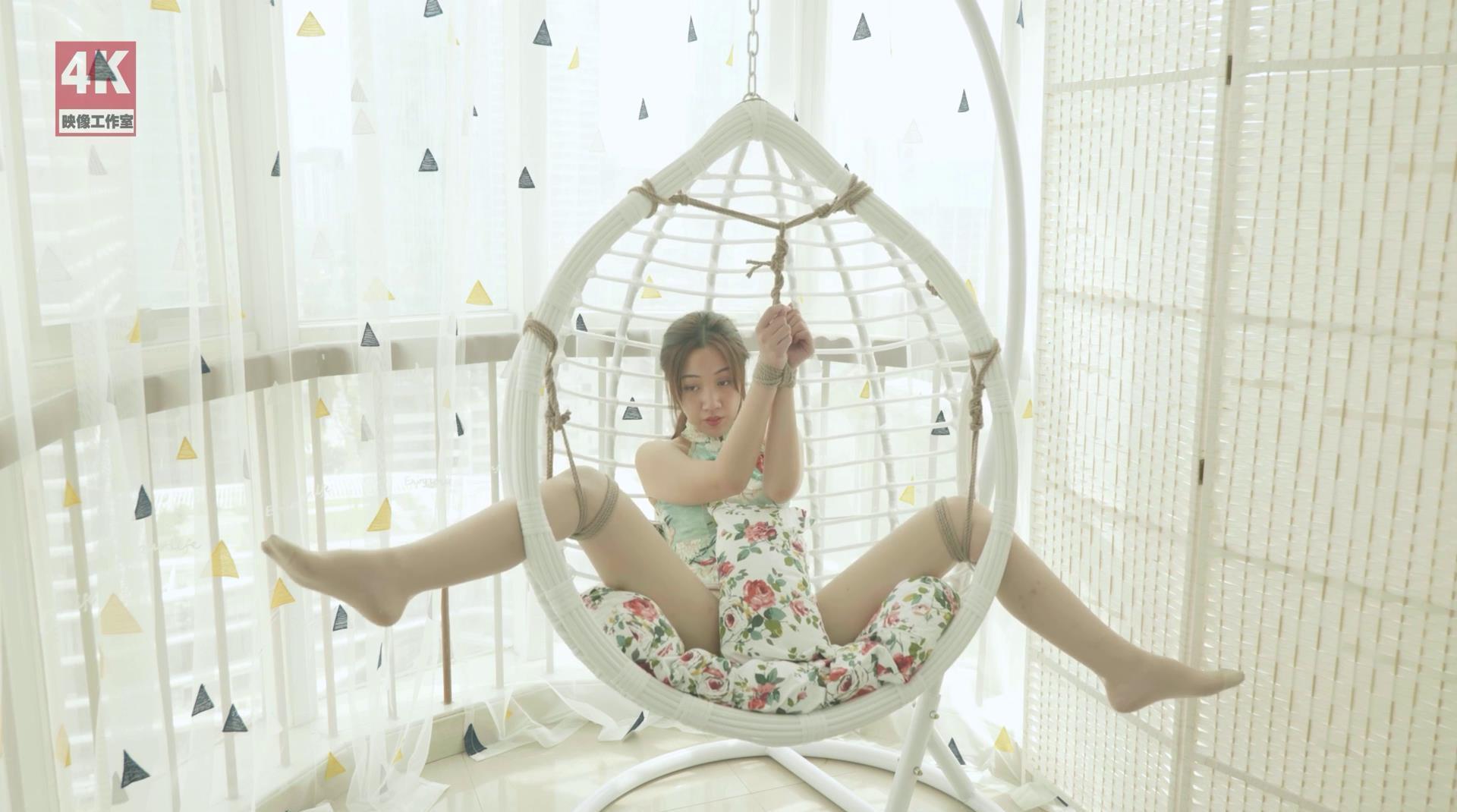 [Ligui丽柜]HD视频 2020.08.20 旗袍肉丝吊椅（下） 星雨[1V／243MB]