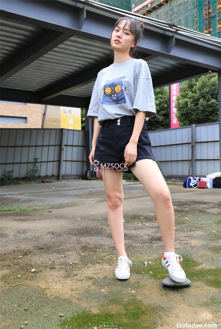 [MZSOCK]爱美足 NO.049 悦悦[122P／403MB]