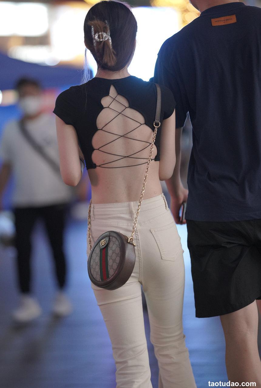 都市丽人紧身白裤小女友【74P-1.02G】