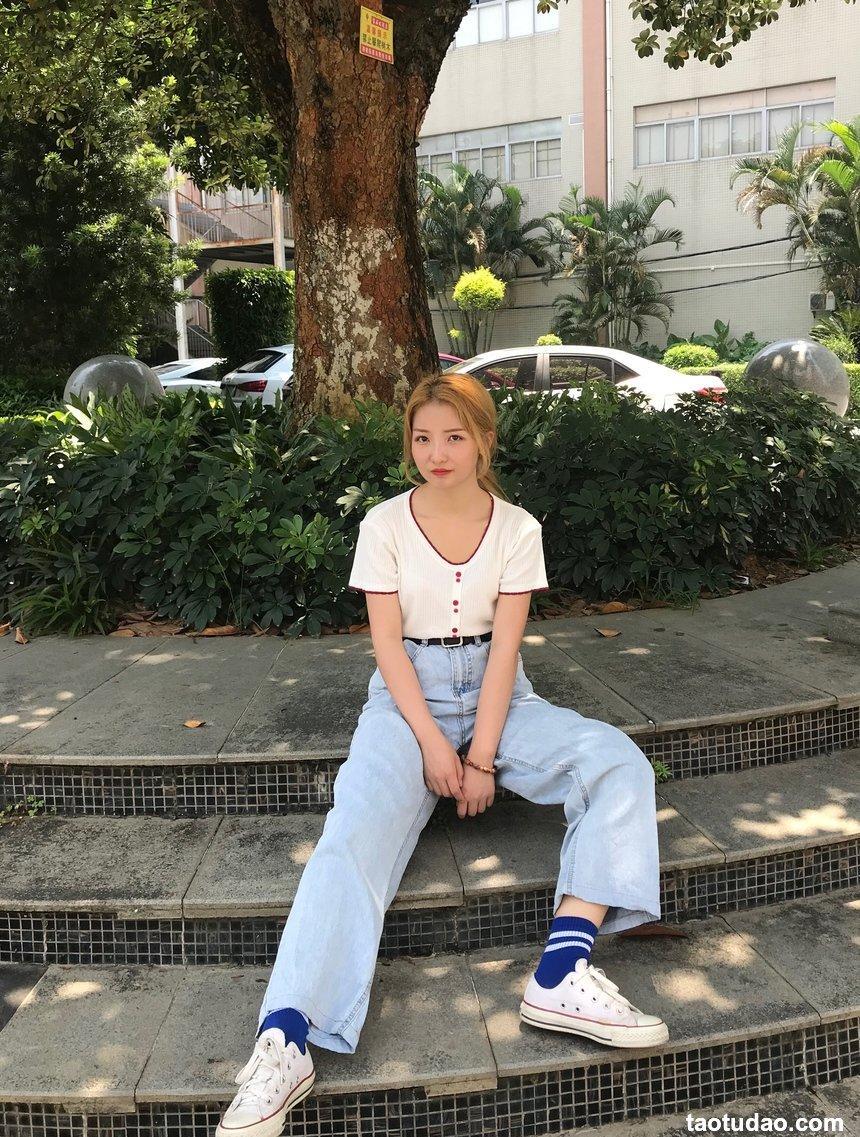 [最爱帆布鞋] 丝袜美腿写真 ON.25 图套+视频