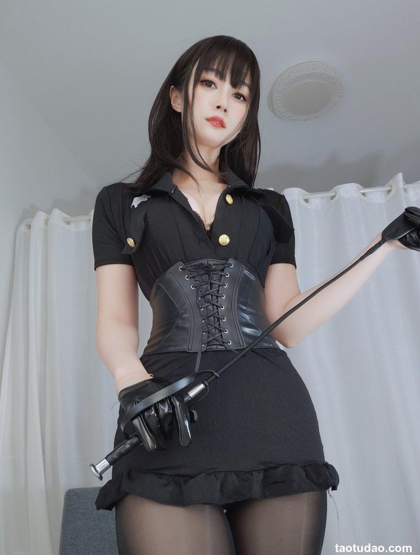 Coser小姐姐白银 - 抖S姐姐（下）[82P6V-379MB]