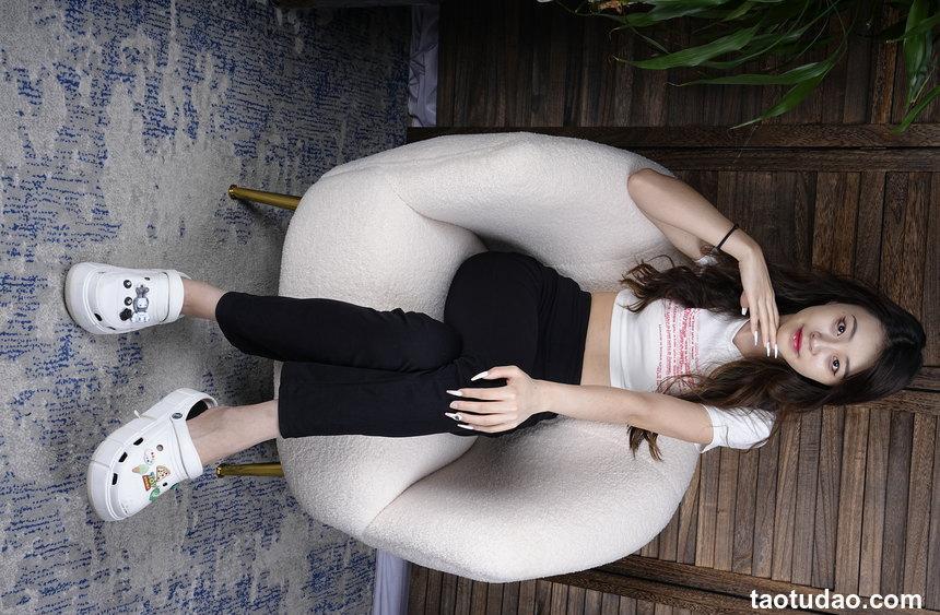 [Sexy Asian Girls Feet] No.021 超级女生Liyuner的性感的大脚丫 [138P-2.63G]