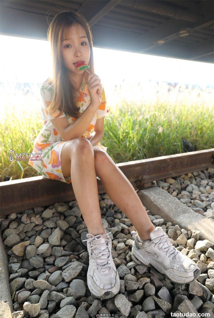 [MZSOCK]爱美足 NO.072 Ella! [107P／316MB]