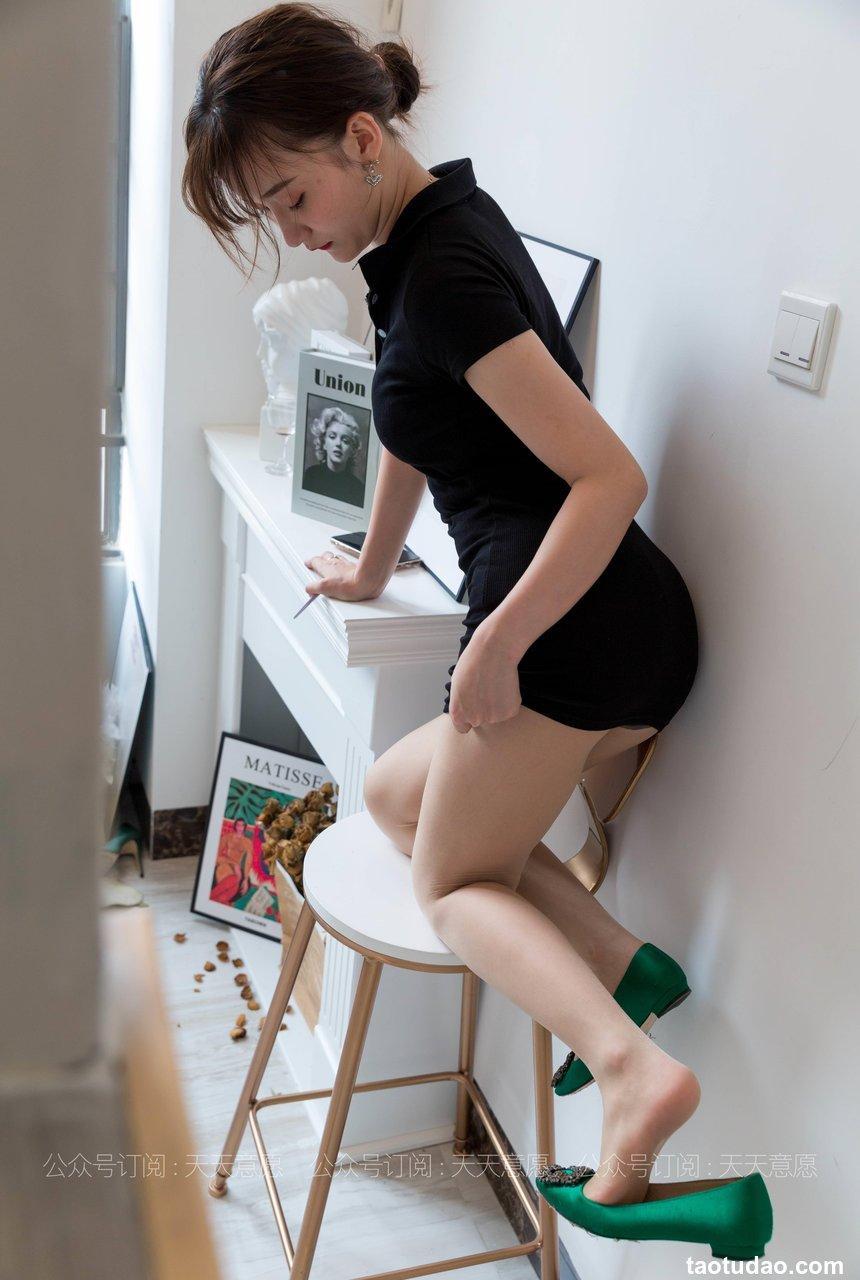 [IESS异思趣向] 2021.04.18 丝享家783：秋秋《超短的包臀裙》[89P／80MB]