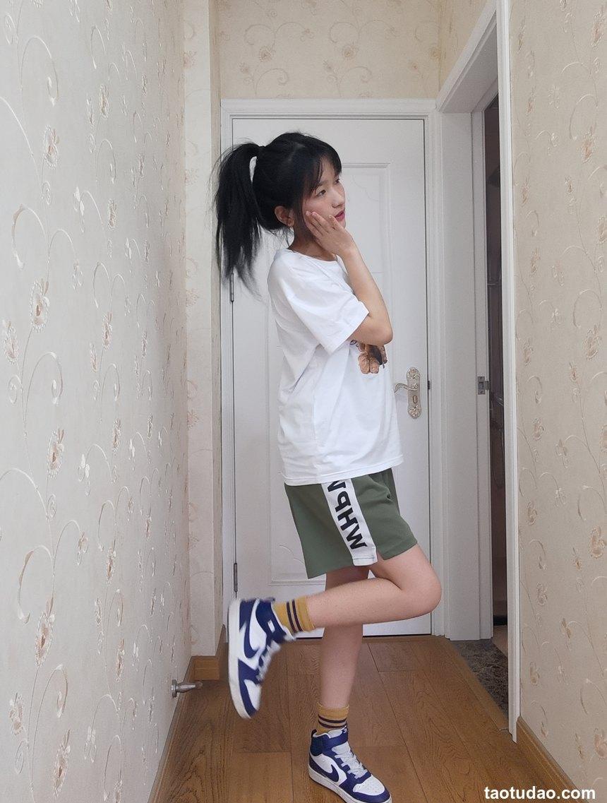 誉铭摄影《2022.7月份整合福利》[141P+3V-2.2G]