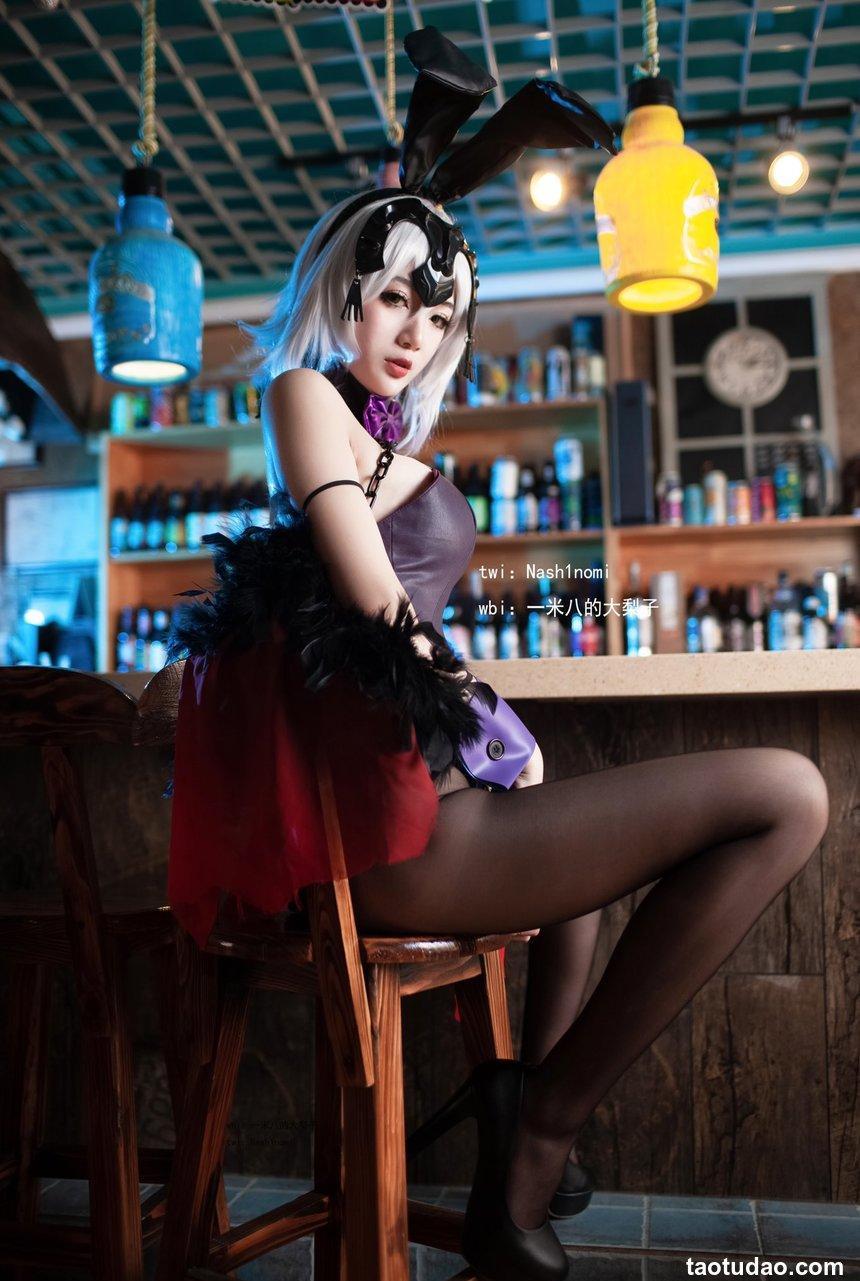 大梨子-010 黑贞德·兔女郎 [11P-3.4M]