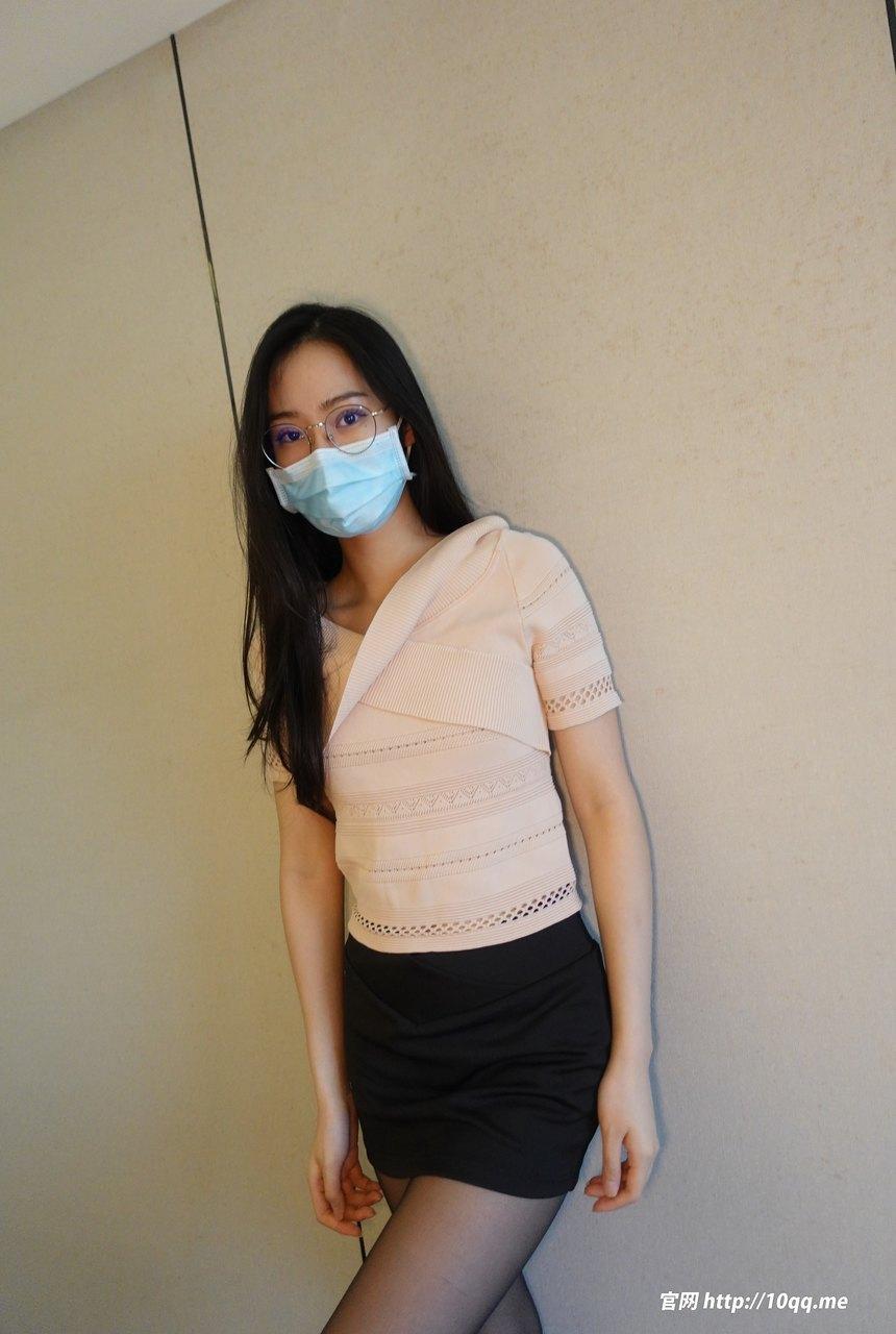 [ROSI口罩系列]2022.10.31 NO.2332[66+1P／90.9MB]