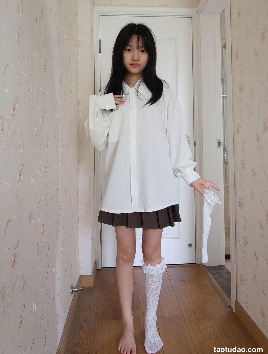 誉铭摄影《2022.7月份整合福利2》[124P+3V-817MB]