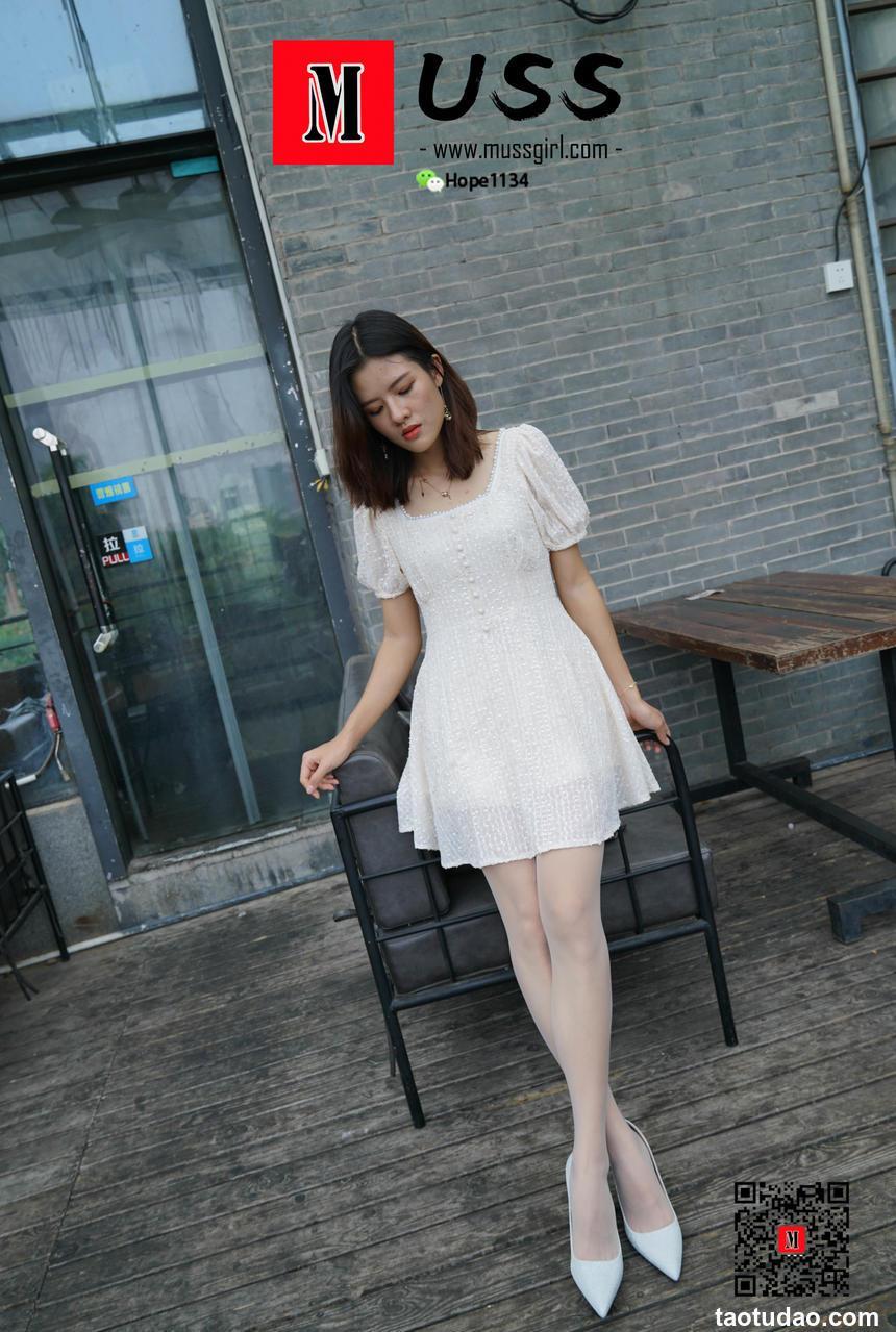 [MussGirl慕丝女郎]NO.017 白衣护士与白丝的绝美邂逅小贤[99P／216MB]