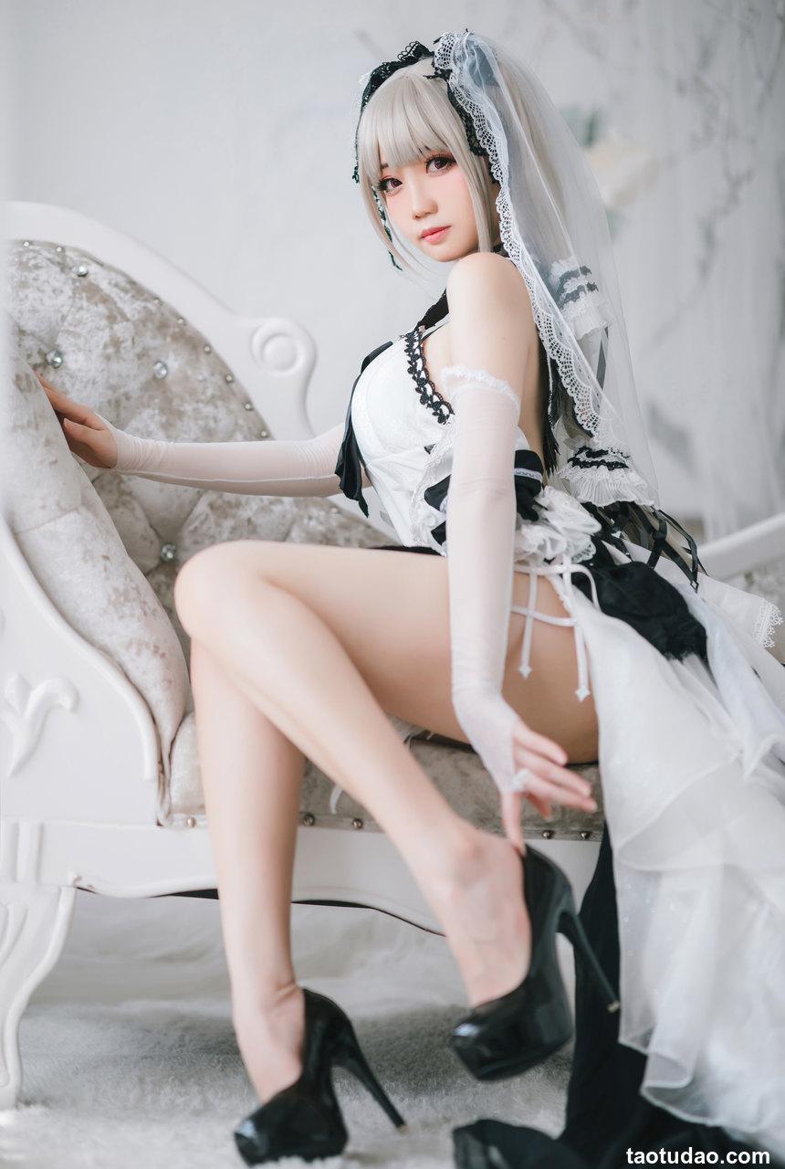 焖焖碳 - NO.14 可畏礼服 [33P-203MB]