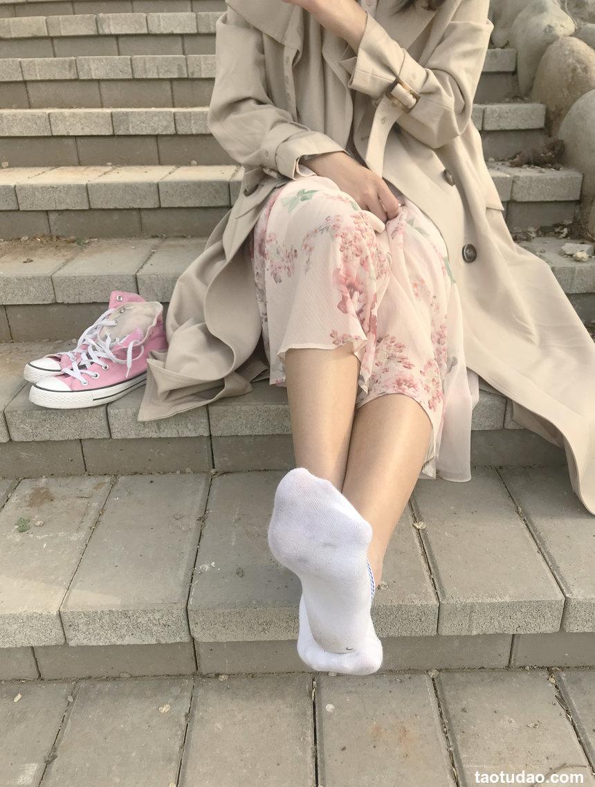 安乔乔 NO.005 仙女肉脚底 [108P+432M]