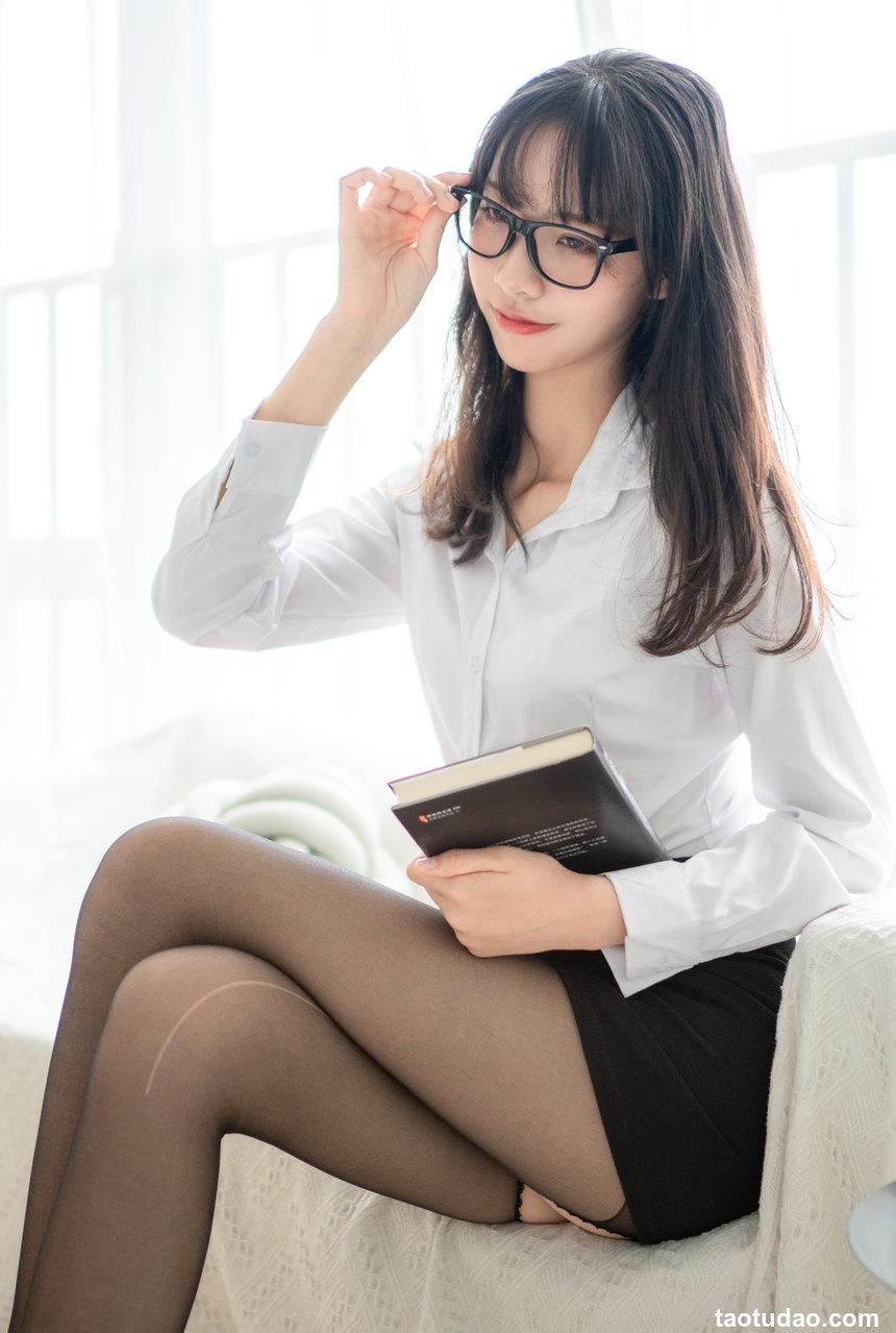 西呱呀呀呀 NO.001 — 黑丝双人原版［51P-418M］