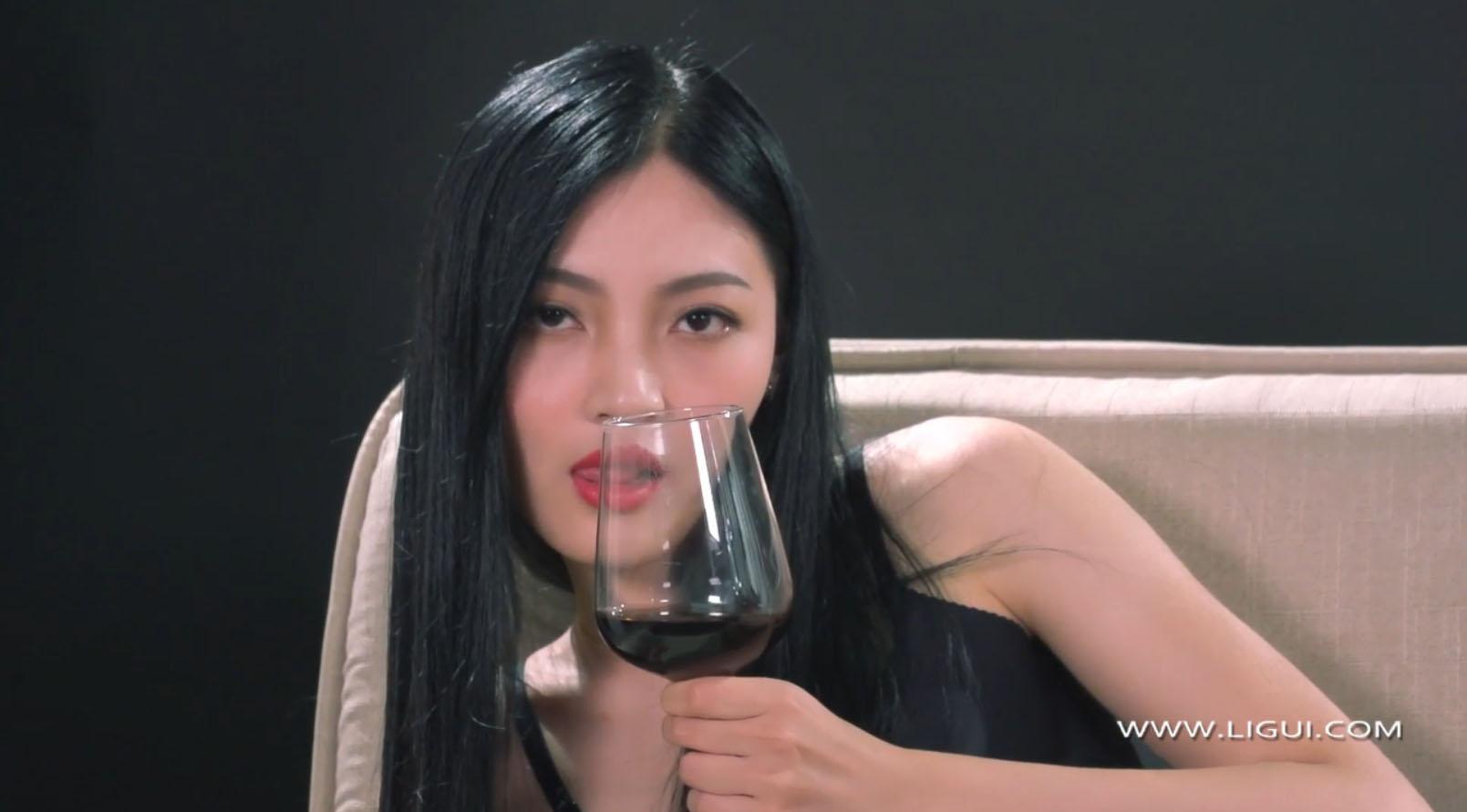 [Ligui丽柜]HD视频 2021.02.09 醉享丝欲 小凡 [MP4-446MB]