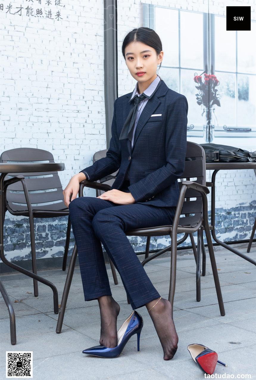 SIW斯文传媒 061 秋冬厚毛呢方格制服优雅修身西装套（蓉儿） [68P-193M]