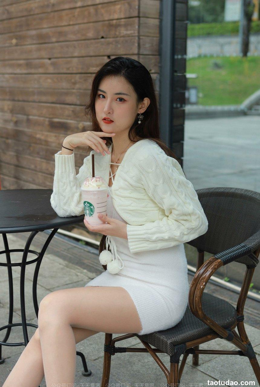 [IESS异思趣向] 2022.05.21 丝享家1094：小宝《白色包臀裙》[87P／142MB]