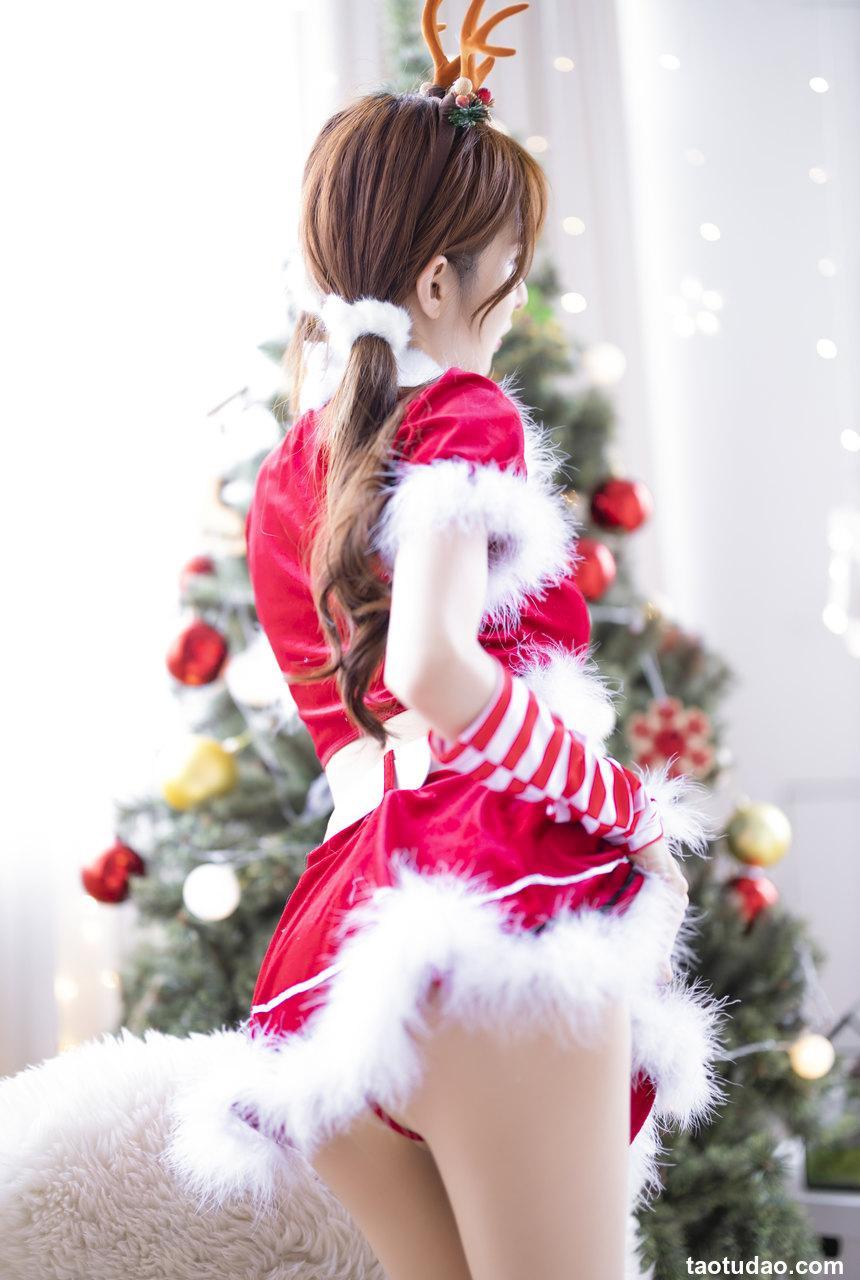 王羽衫 - 圣诞 [48P+2V-386MB]