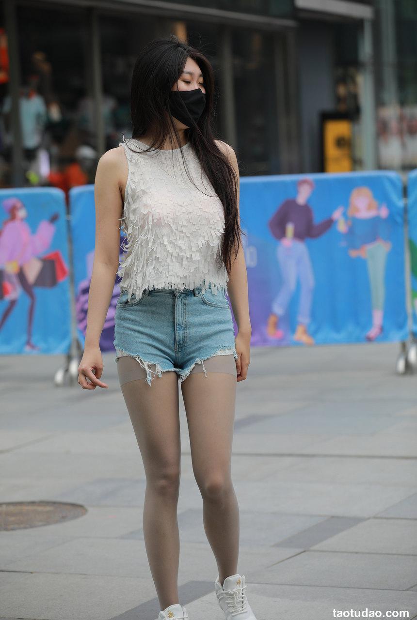 都市丽人牛仔短裤丝袜女孩 【137P+5V-5.75G】