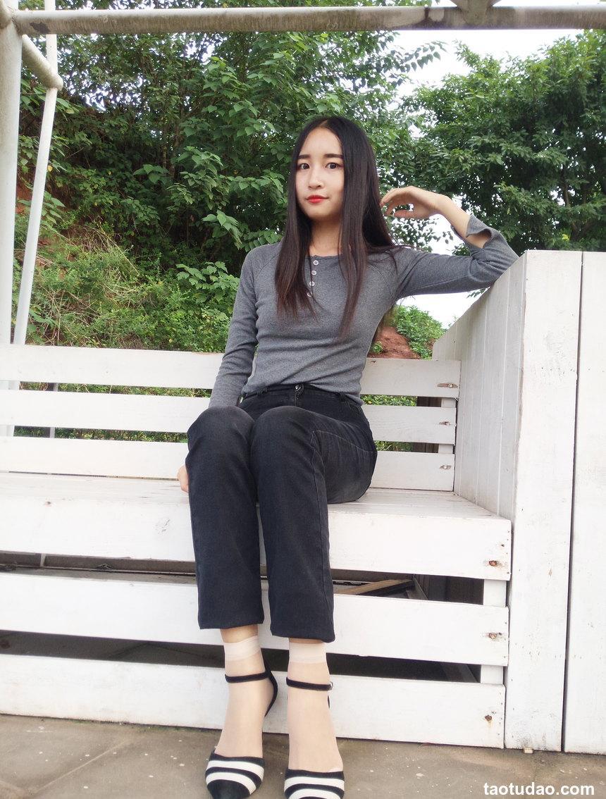 学妹校园寝室短丝系列040期 魏丹[193P／795MB]